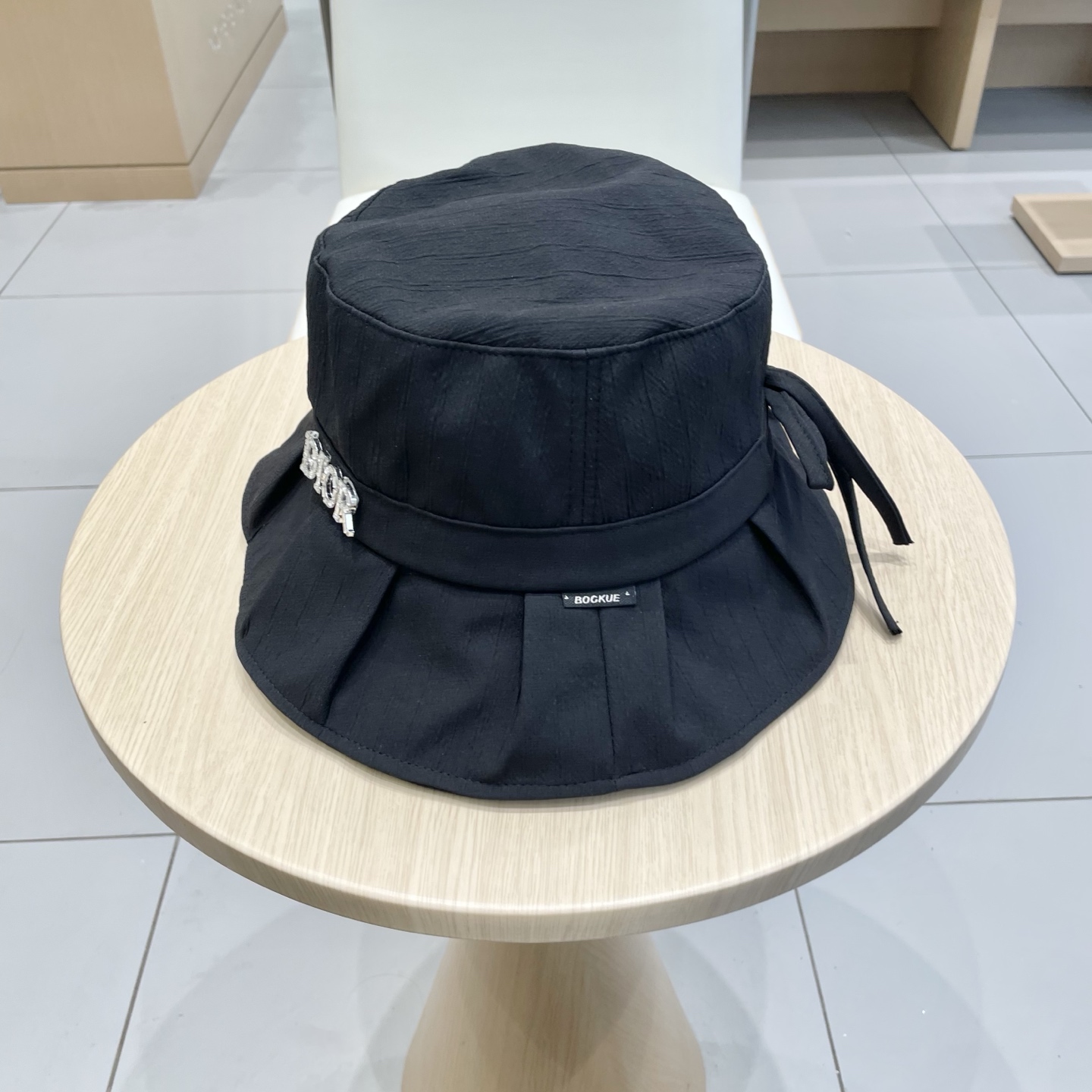  迪奥Dior2025新款简约显脸小渔夫帽子女夏季防紫外线遮阳帽出游帽潮