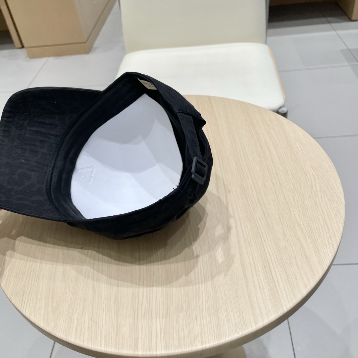  巴宝莉Burberry球帽女街头潮流百搭个性遮阳出游休闲显脸小鸭舌帽帽子