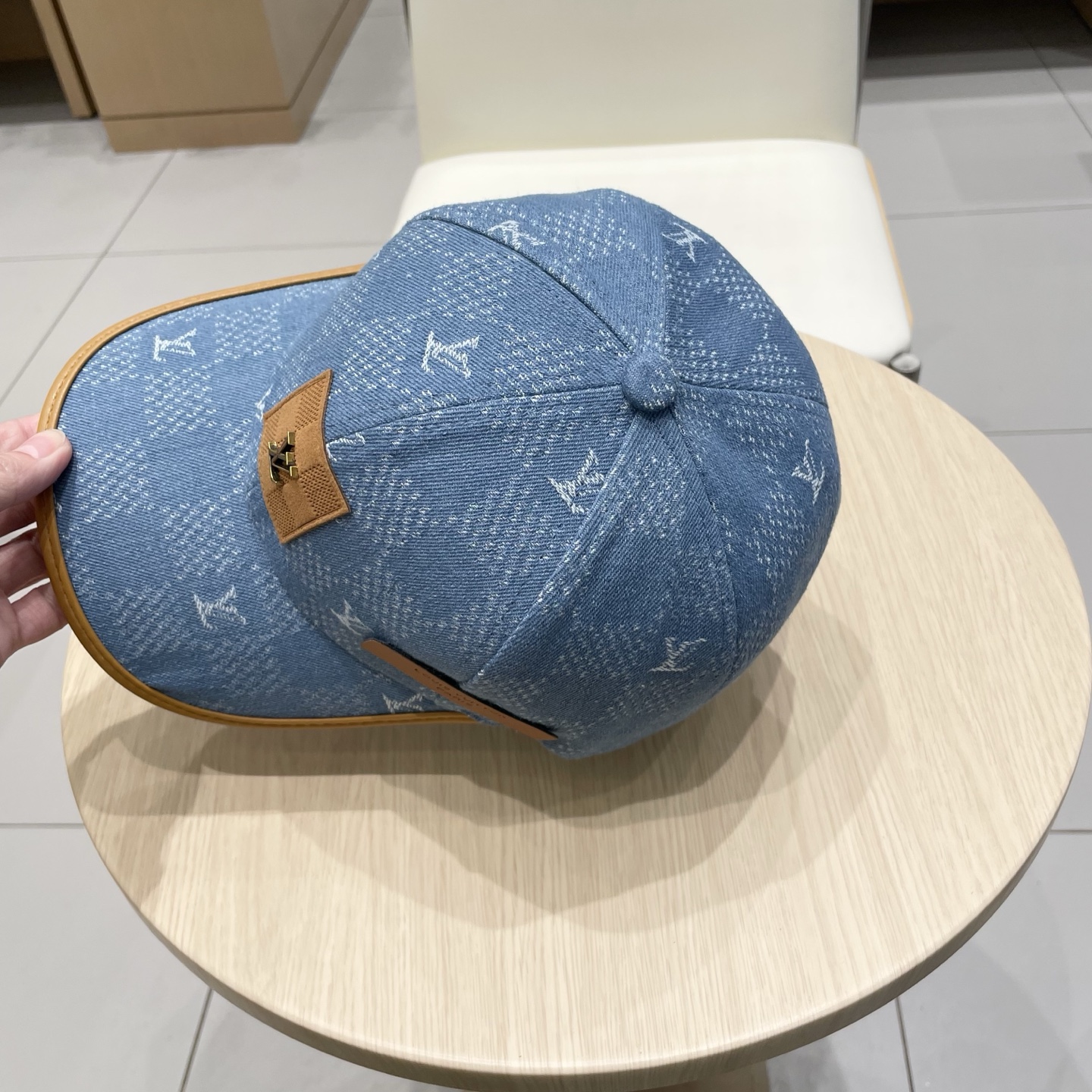  路易威登lv棒球帽 LouisVuitton😍新款重工打造♥️高端大气，百搭款🤗男女通用！