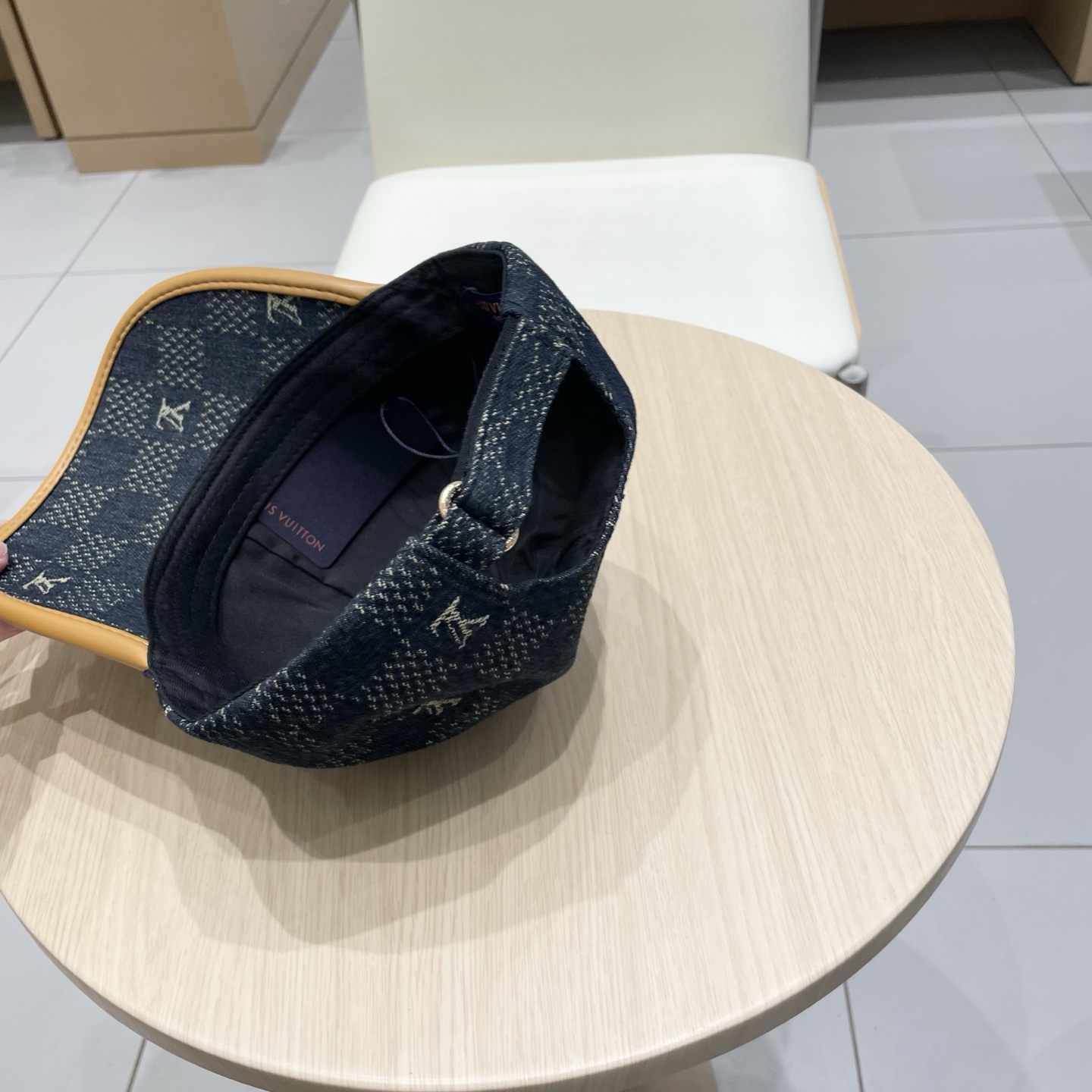  路易威登lv棒球帽 LouisVuitton😍新款重工打造♥️高端大气，百搭款🤗男女通用！