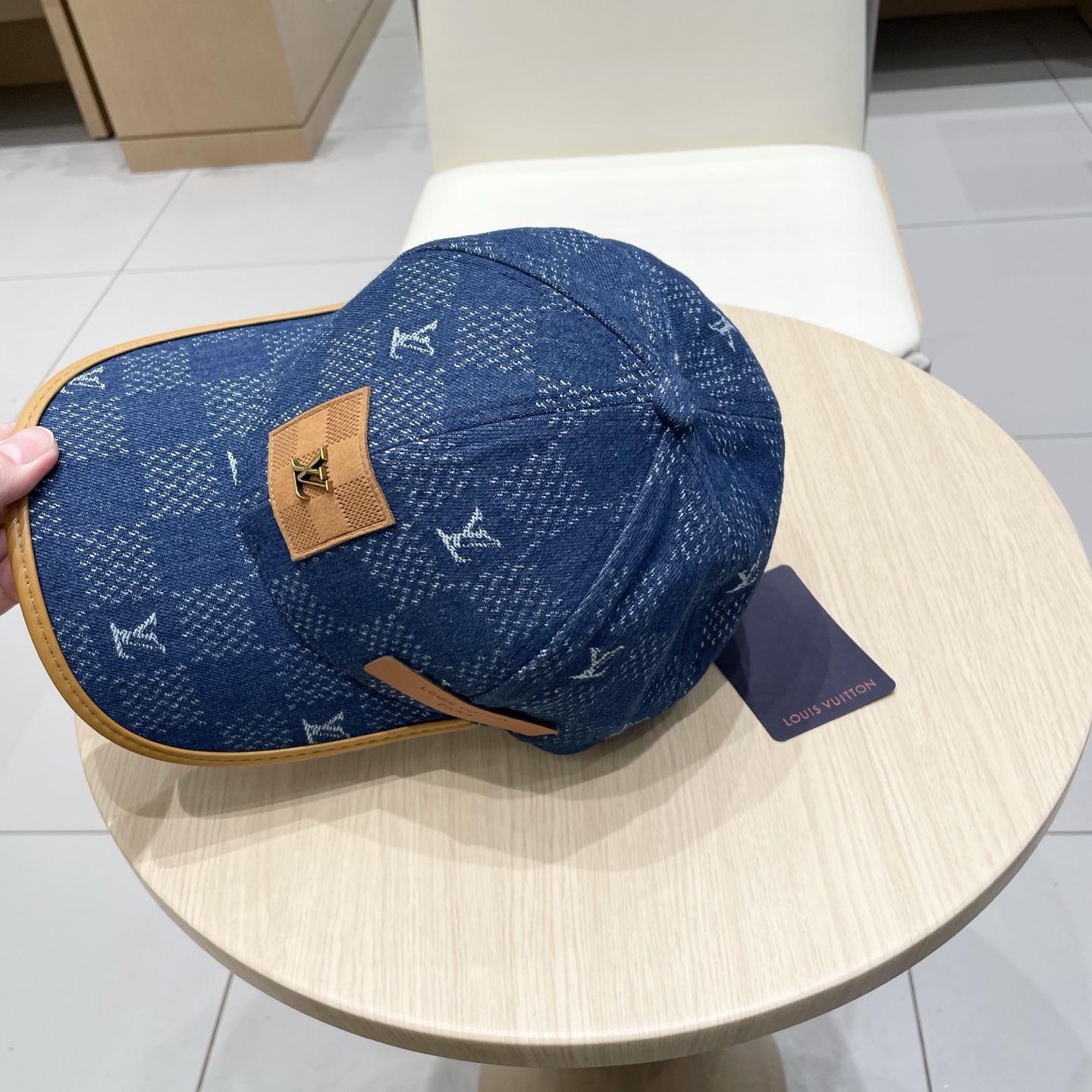  路易威登lv棒球帽 LouisVuitton😍新款重工打造♥️高端大气，百搭款🤗男女通用！