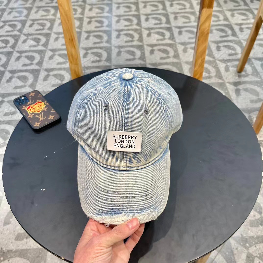   🧢Burberry（巴宝莉）2024新款原单牛仔棒球帽  专柜热卖款纯棉内里，完美版型，原厂品质，独
