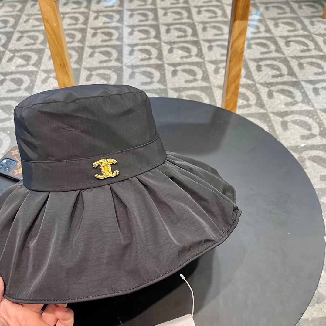   Chanel香奈儿洗水牛仔徽标logo抽绳束带遮阳帽渔夫帽帽子