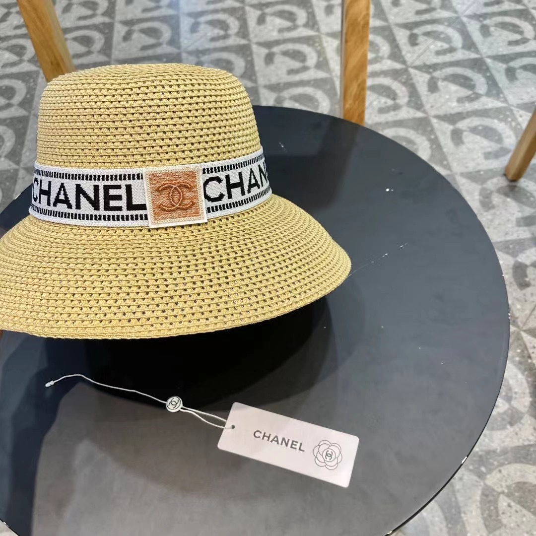  Chanel香奈儿2024新款草帽，高密度制作，一顶超级有品位的草帽了~出街首选！帽型超美腻颜色妥妥，