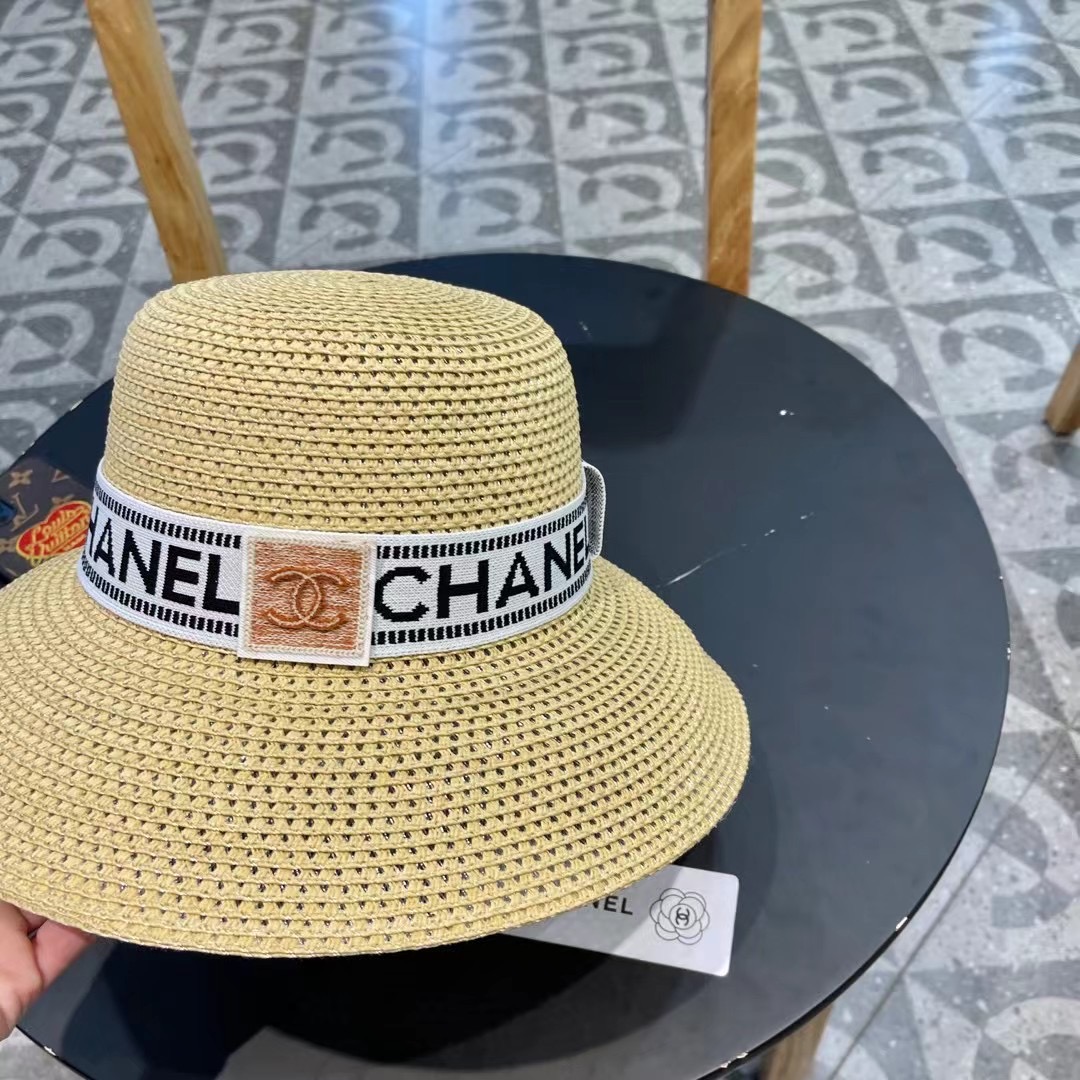  Chanel香奈儿2024新款草帽，高密度制作，一顶超级有品位的草帽了~出街首选！帽型超美腻颜色妥妥，