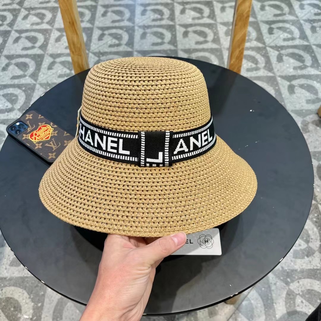  Chanel香奈儿2024新款草帽，高密度制作，一顶超级有品位的草帽了~出街首选！帽型超美腻颜色妥妥，