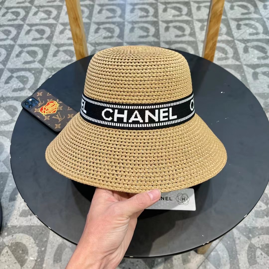  Chanel香奈儿2024新款草帽，高密度制作，一顶超级有品位的草帽了~出街首选！帽型超美腻颜色妥妥，