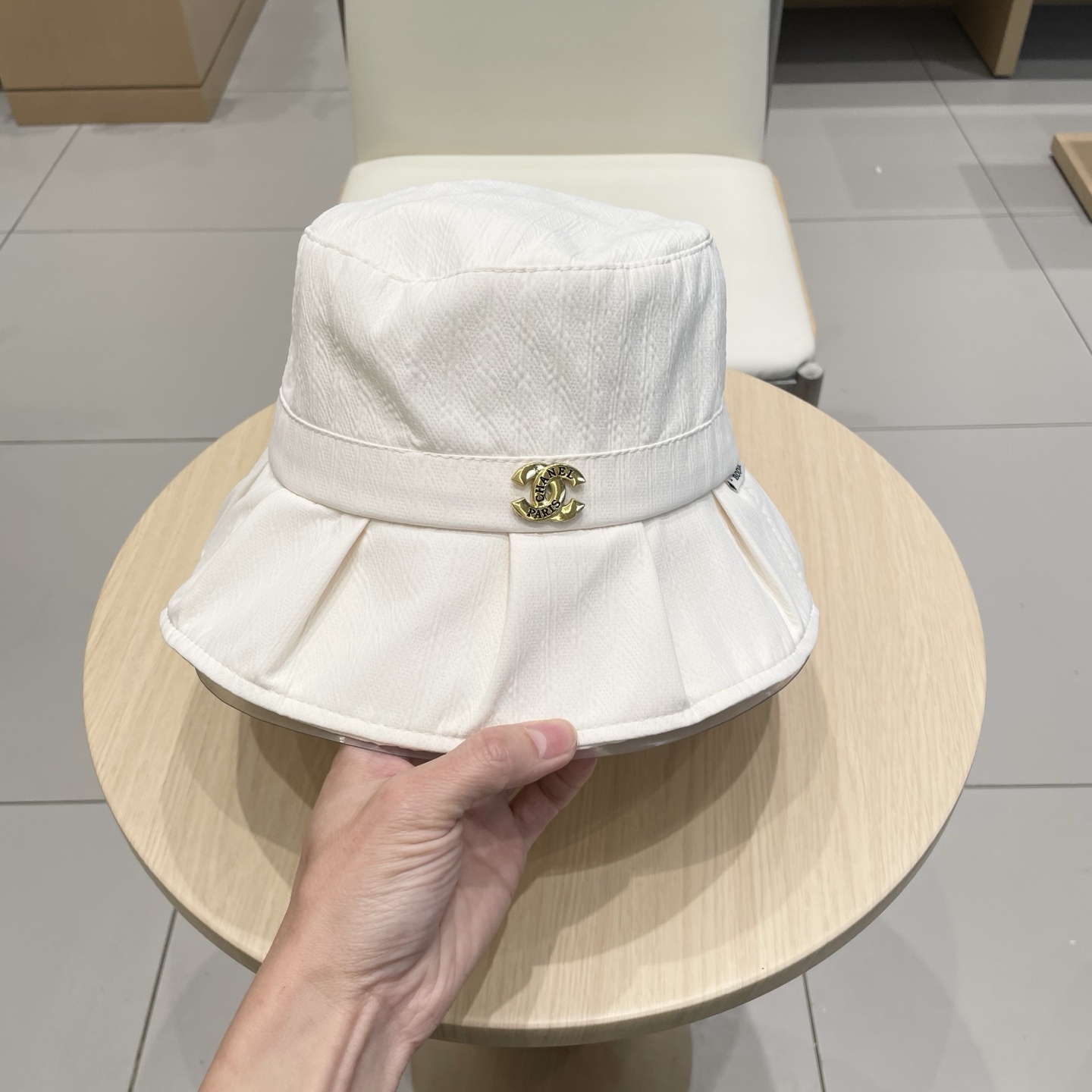  chanel简约荷叶边显脸小渔夫帽子女夏季防紫外线遮阳帽出游防晒帽潮