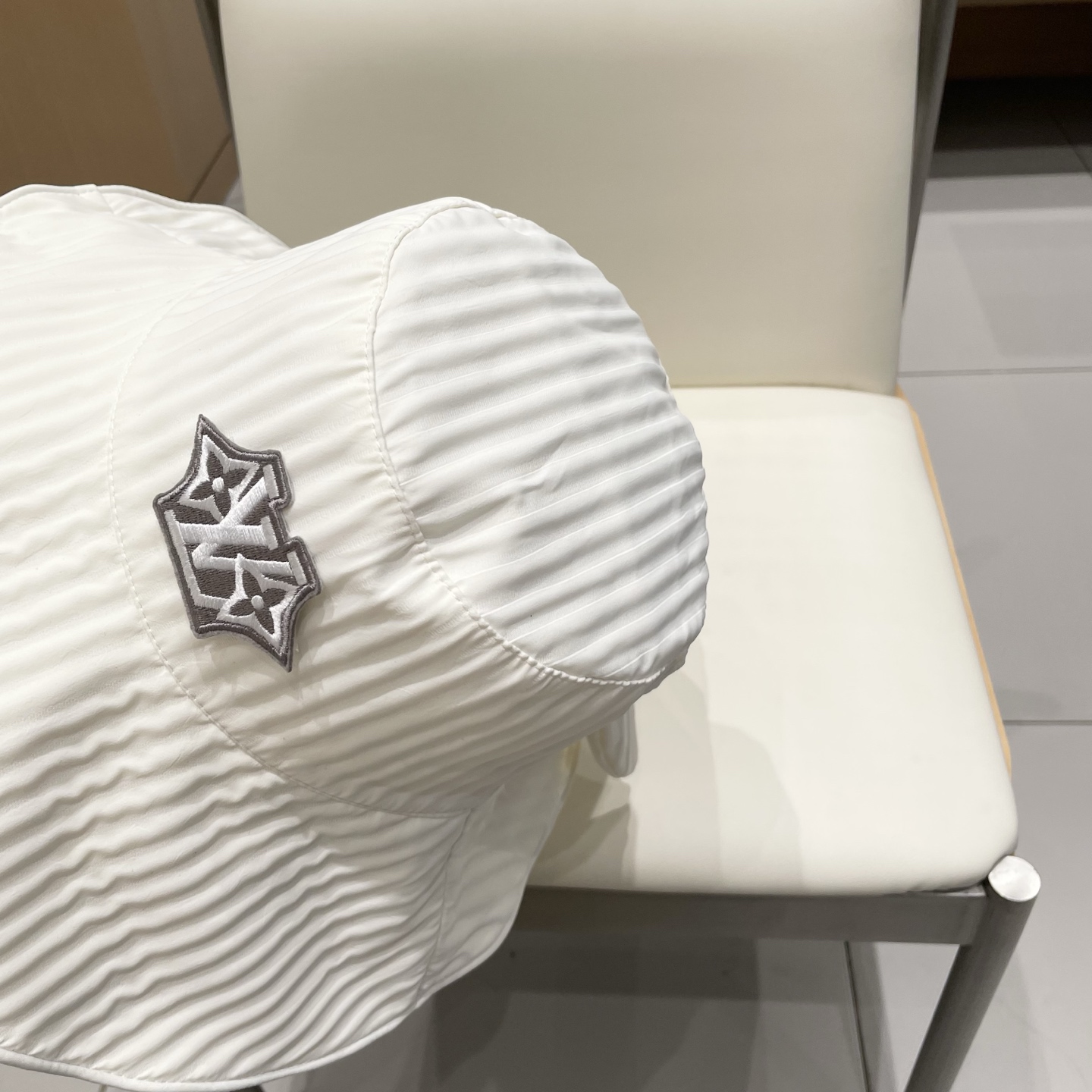 🧢路易威登棒球帽 LouisVuitton😍2025款遮阳防晒盆帽女出游度假渔夫帽春秋季百搭显脸小太阳帽