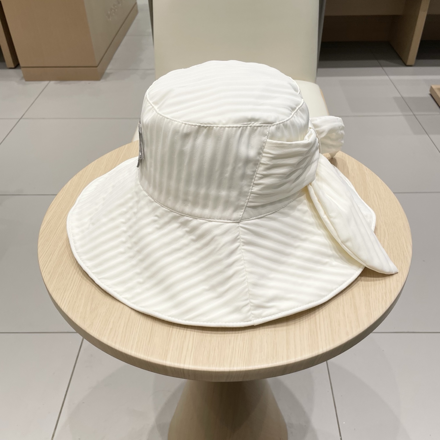 🧢路易威登棒球帽 LouisVuitton😍2025款遮阳防晒盆帽女出游度假渔夫帽春秋季百搭显脸小太阳帽