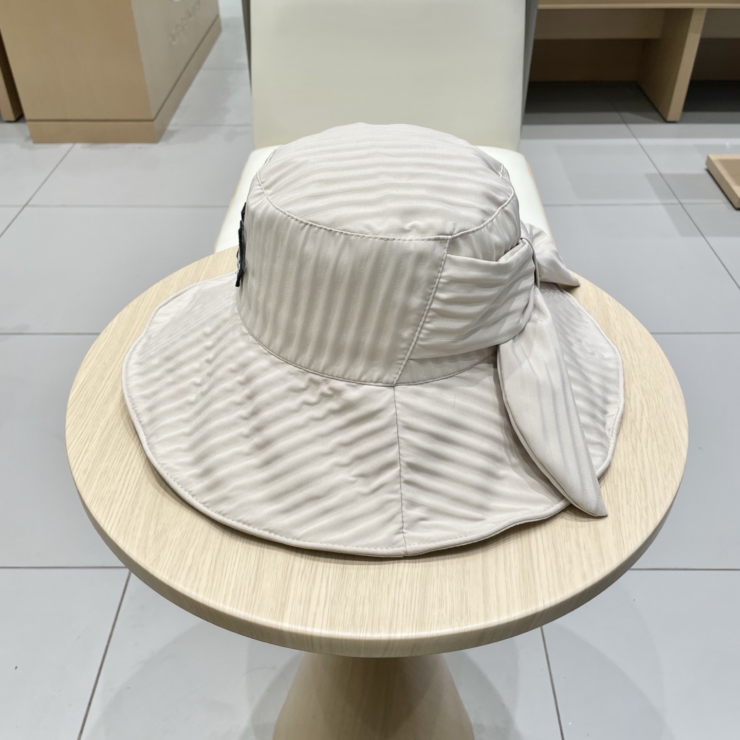 🧢路易威登棒球帽 LouisVuitton😍2025款遮阳防晒盆帽女出游度假渔夫帽春秋季百搭显脸小太阳帽