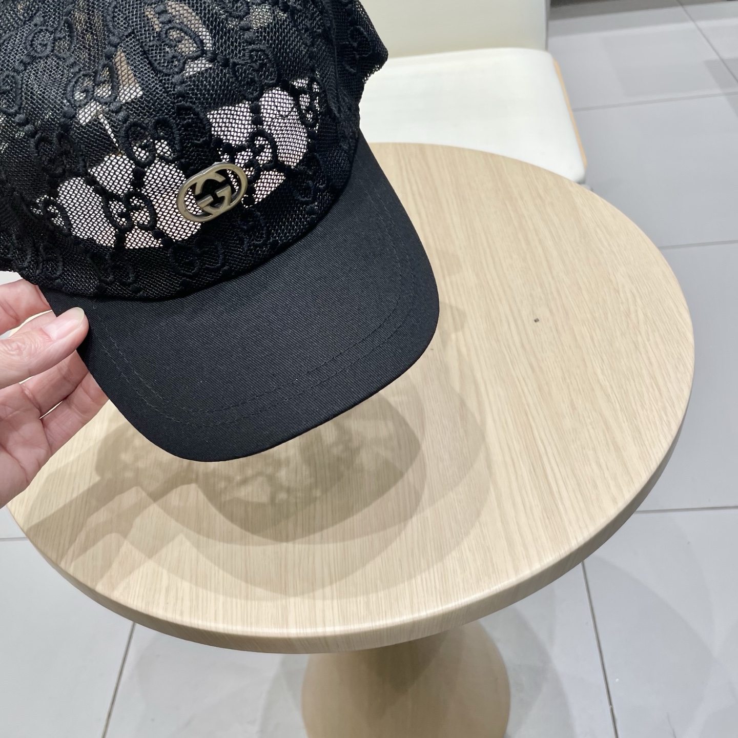  原单品质
GUCCI古奇渔夫帽👒官网新品Gucci棒球帽🧢火爆来袭 工艺非常精美 高档大气上档次！低调