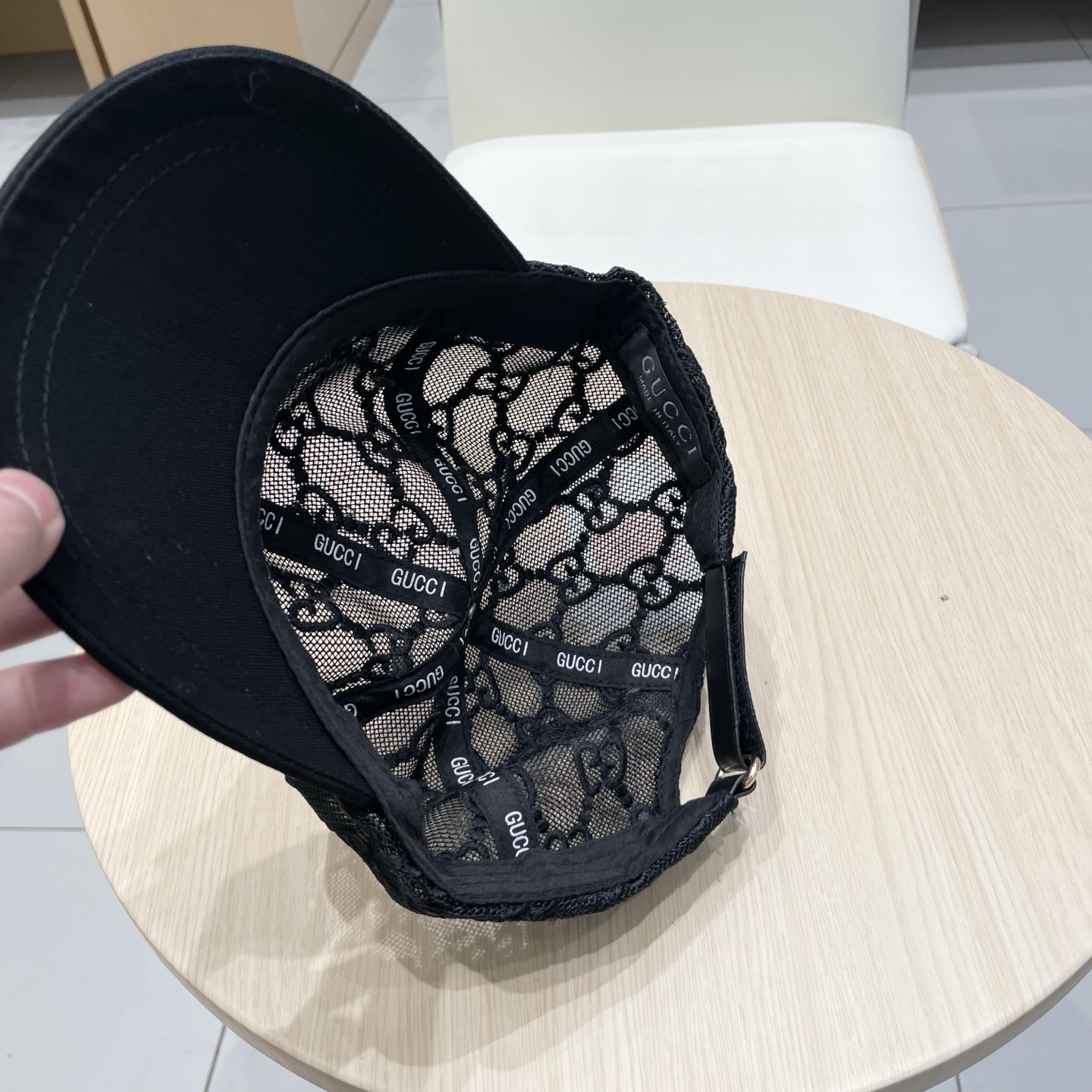  原单品质
GUCCI古奇渔夫帽👒官网新品Gucci棒球帽🧢火爆来袭 工艺非常精美 高档大气上档次！低调
