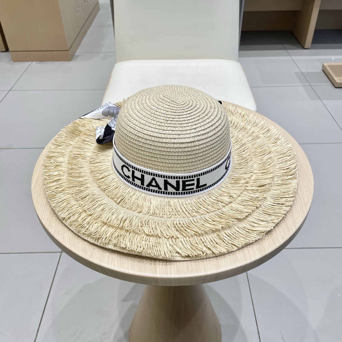  Chanel香奈儿，流苏礼帽，麻纱草帽，头围57cm