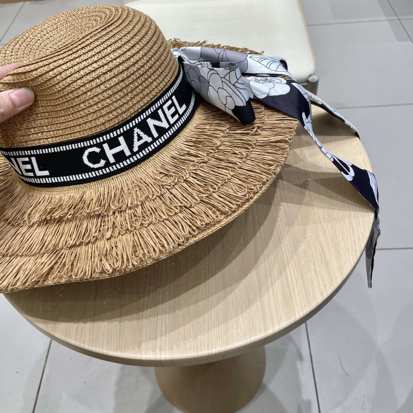  Chanel香奈儿，流苏礼帽，麻纱草帽，头围57cm