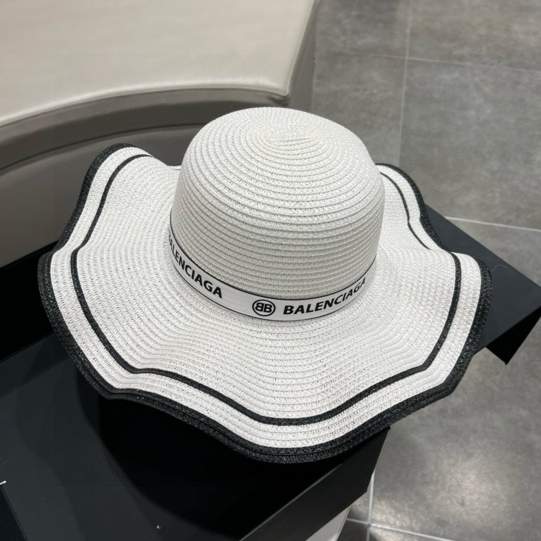  巴黎世家BALENCIAGA 早春新款韩版波浪珍珠休闲草帽 时尚百搭色，网红爆款 出门必备