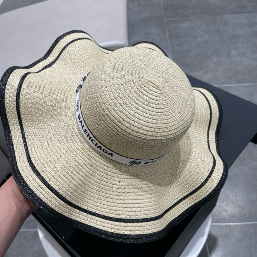  巴黎世家BALENCIAGA 早春新款韩版波浪珍珠休闲草帽 时尚百搭色，网红爆款 出门必备
