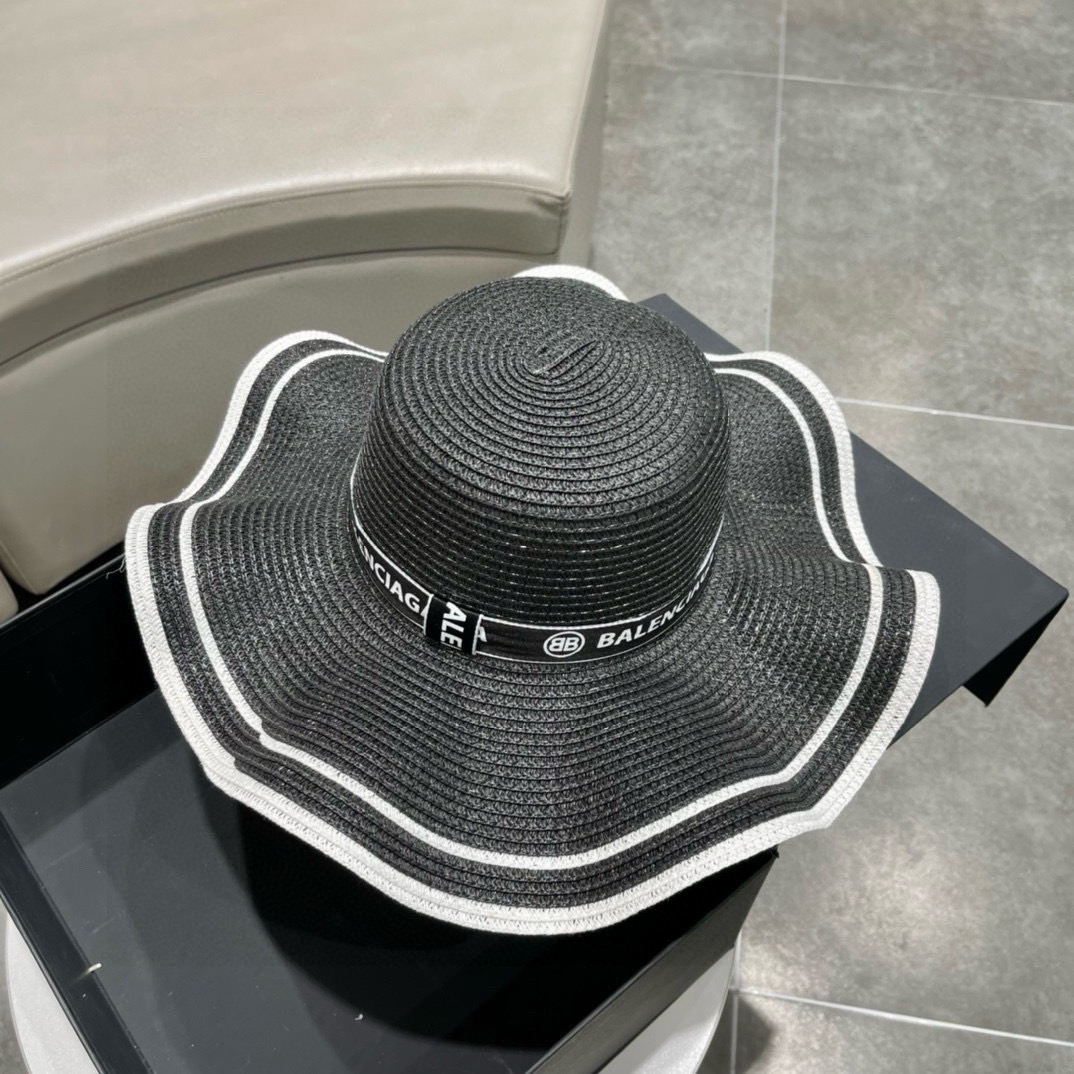  巴黎世家BALENCIAGA 早春新款韩版波浪珍珠休闲草帽 时尚百搭色，网红爆款 出门必备