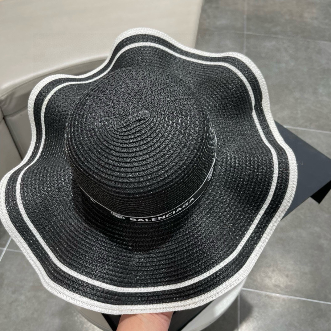  巴黎世家BALENCIAGA 早春新款韩版波浪珍珠休闲草帽 时尚百搭色，网红爆款 出门必备