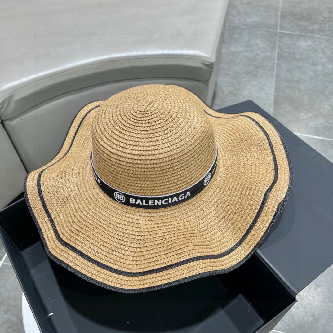  巴黎世家BALENCIAGA 早春新款韩版波浪珍珠休闲草帽 时尚百搭色，网红爆款 出门必备