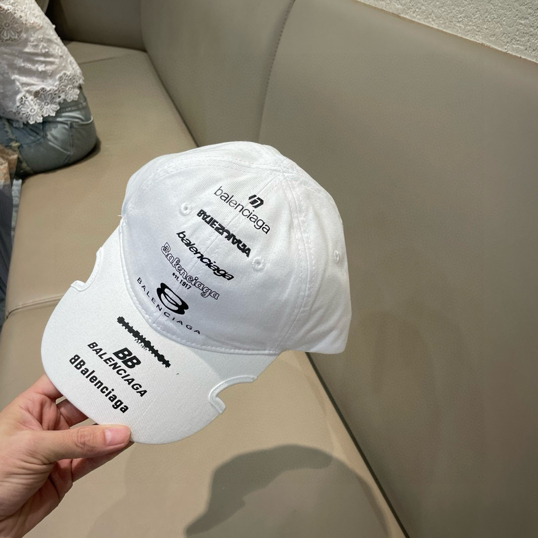 🧢巴黎世家Balenciaga🧢刺绣原单棒球帽♥️质量非常棒👍休闲时尚🌼百搭款♥️男女同款！