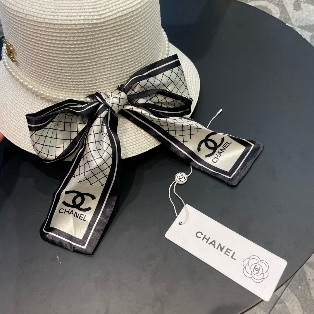  Chanel香奈儿新款草帽，搭配真丝飘带，仙女出游必备，头围57cm