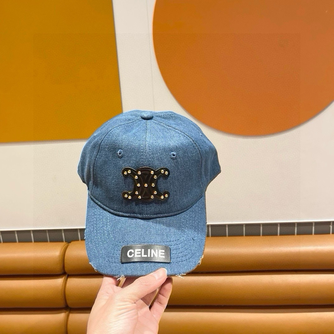  CELINE 塞琳 新款 🆕 棒球帽 🧢 
原单棒球帽 🧢
面料轻盈透气。 💥
完美版型，
原厂品质，