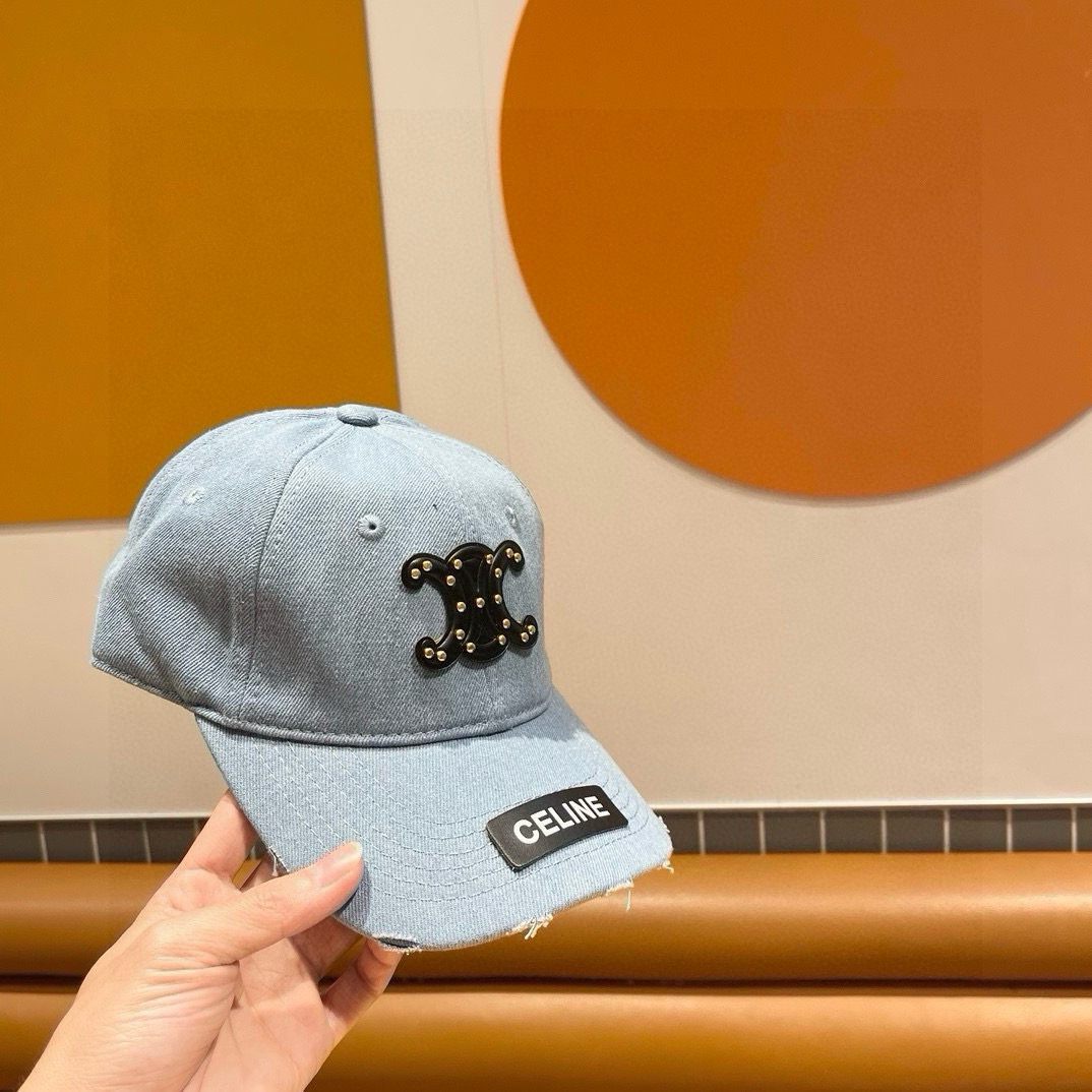  CELINE 塞琳 新款 🆕 棒球帽 🧢 
原单棒球帽 🧢
面料轻盈透气。 💥
完美版型，
原厂品质，