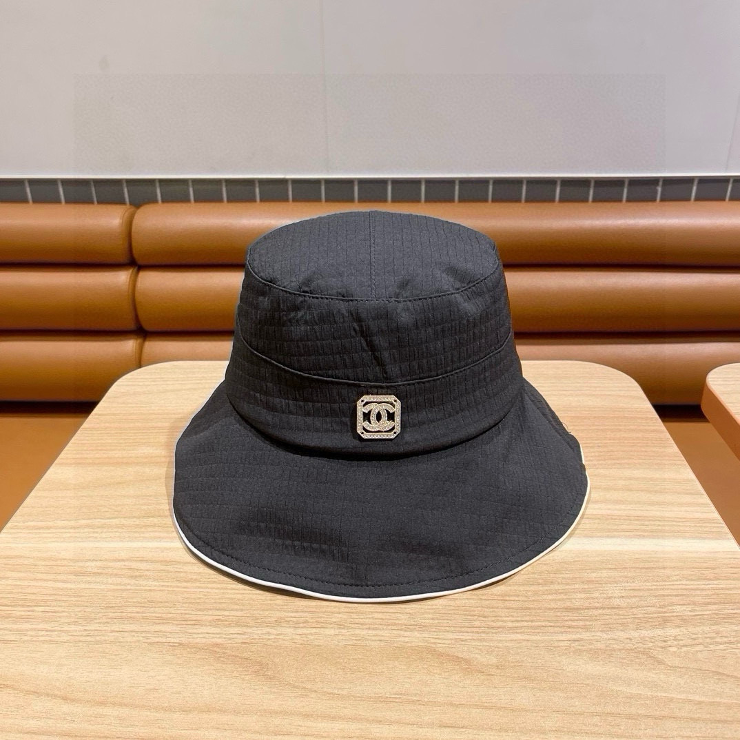 NO:223937,Chanel CHANEL Early Spring single fisherman hat, logo Xiaoxiang classic simple, fashionable and casual design New running volume products Excellent quality Fashion versatile hat Straw hat Fisherman hat Baseball hat Knitted hat, hat, chanel, chanel, espadrilles, hats19860909香奈儿CHANEL 早春原单渔夫帽,logo小香经典简约,时尚休闲设计 跑量新品 质量超赞 时尚百搭帽子草帽渔夫帽棒球帽针织帽,帽子,chanel,chanel,espadrilles,hats,hat