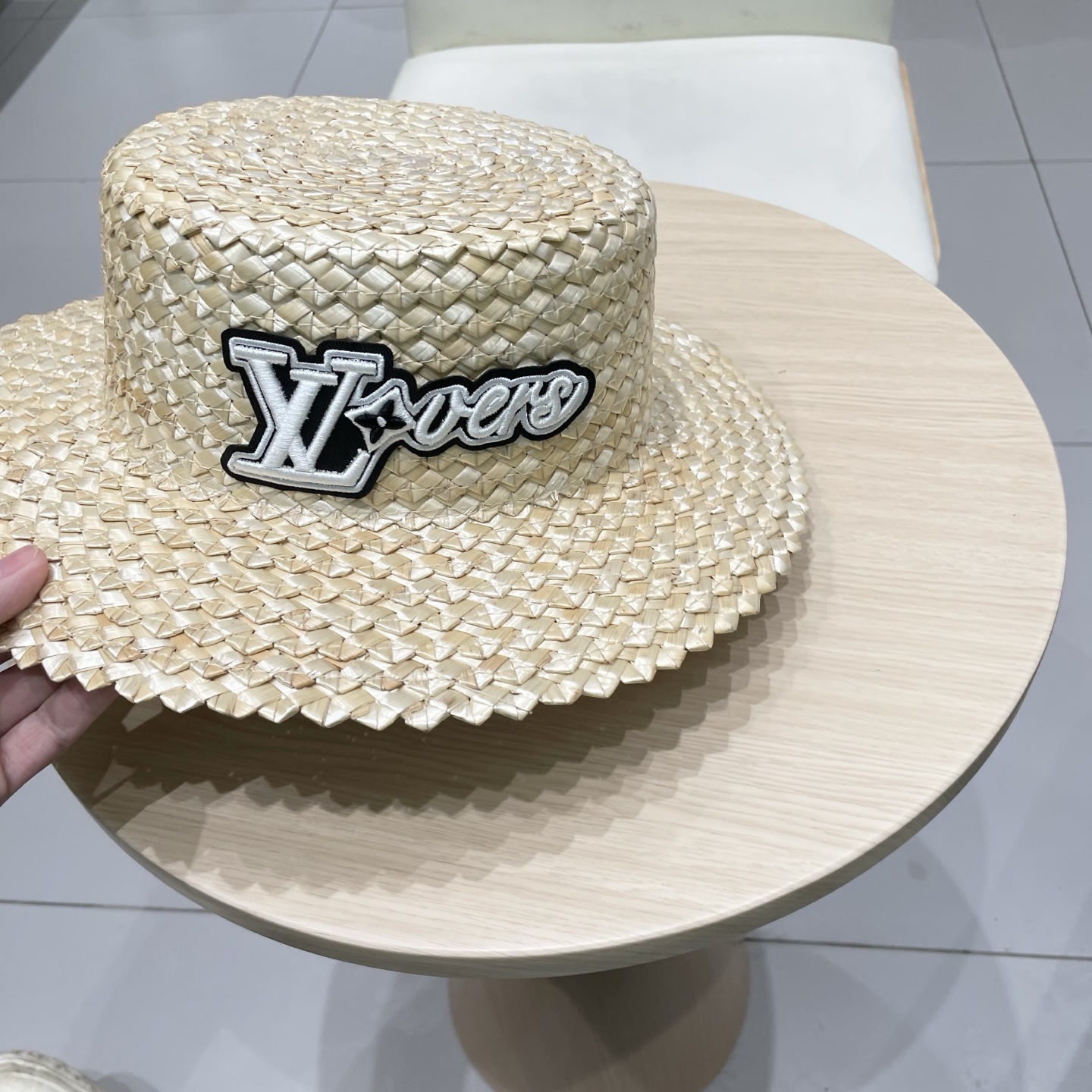  lv路易威登夏天遮阳草帽女夏海边度假沙滩帽小清新平顶法式草编帽防晒帽拍照