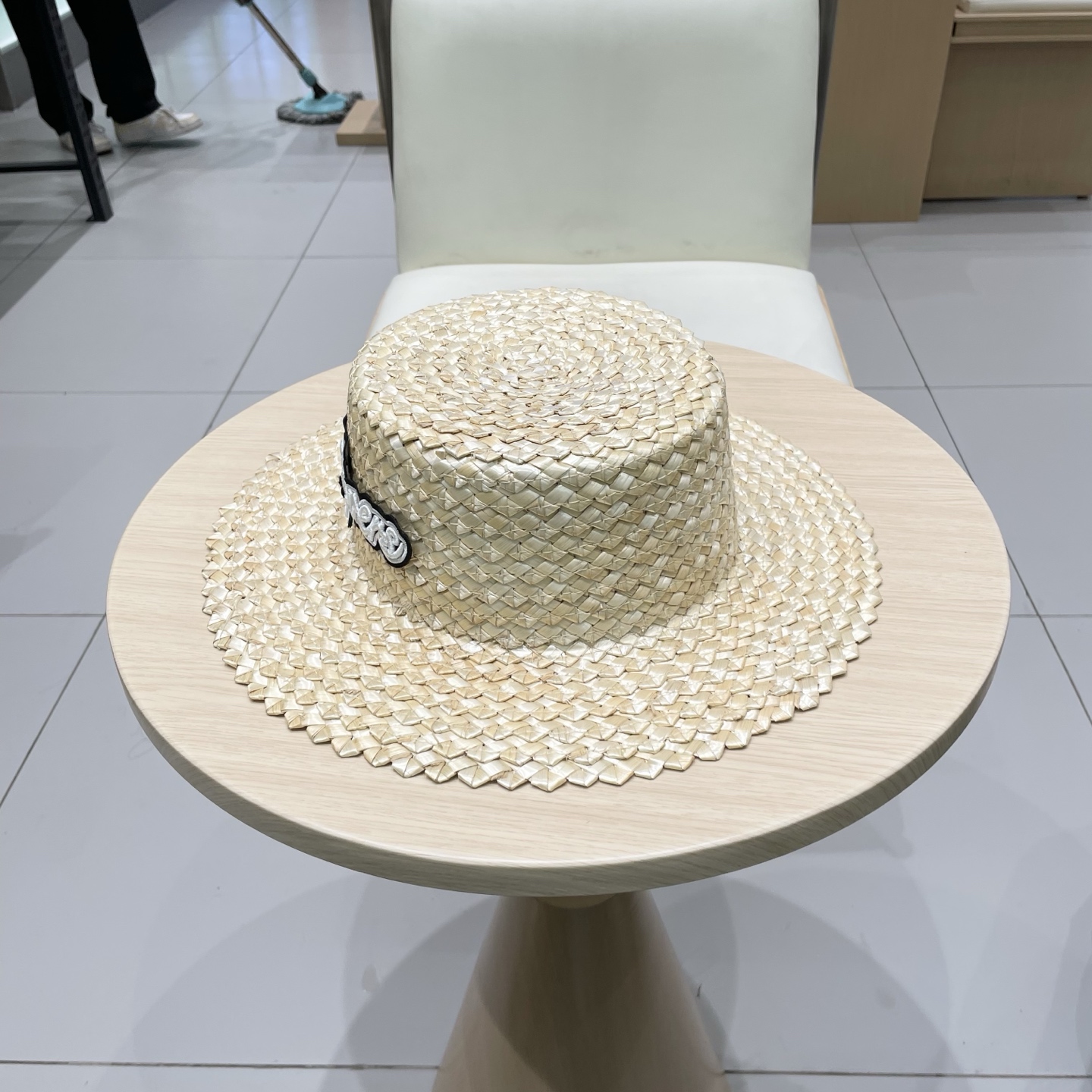  lv路易威登夏天遮阳草帽女夏海边度假沙滩帽小清新平顶法式草编帽防晒帽拍照