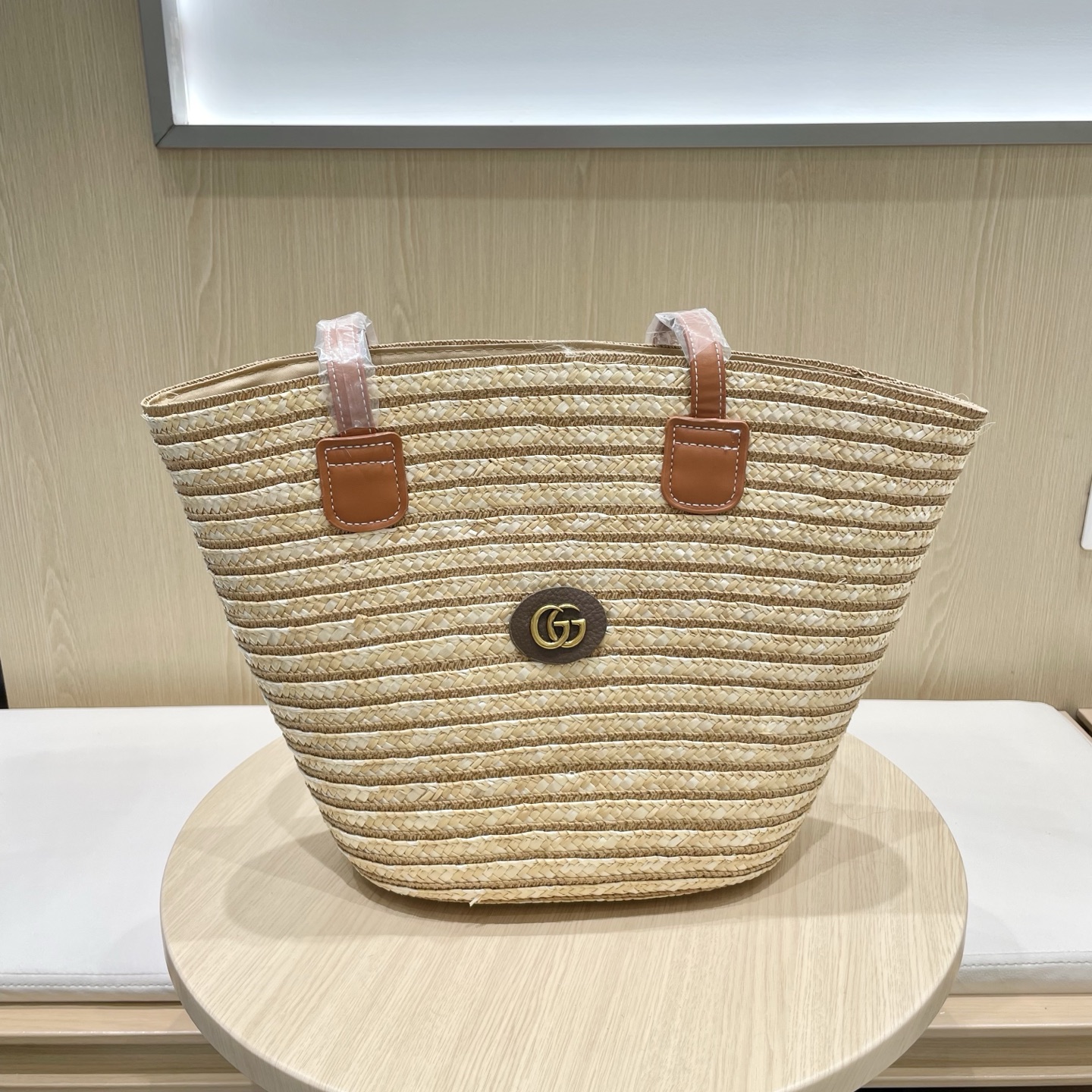 NO:223906,Gucci2025 versatile fashion straw woven bag large capacity woven bag tote bag women one shoulder handbag commuter beach bag hat straw hat fisherman hat baseball hat knit hat, hat, gucci, espadrilles, espadrilles, totes, hats19860909Gucci2025百搭时尚草编包大容量编织包托特包女单肩手提包通勤沙滩包包帽子草帽渔夫帽棒球帽针织帽,帽子,gucci,espadrilles,espadrilles,totes,hats,hat