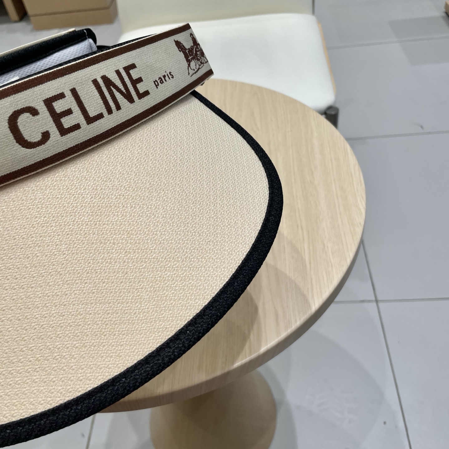  塞琳Celine2025新款防晒帽女夏遮脸防紫外线遮阳帽发箍式空顶帽韩太阳帽