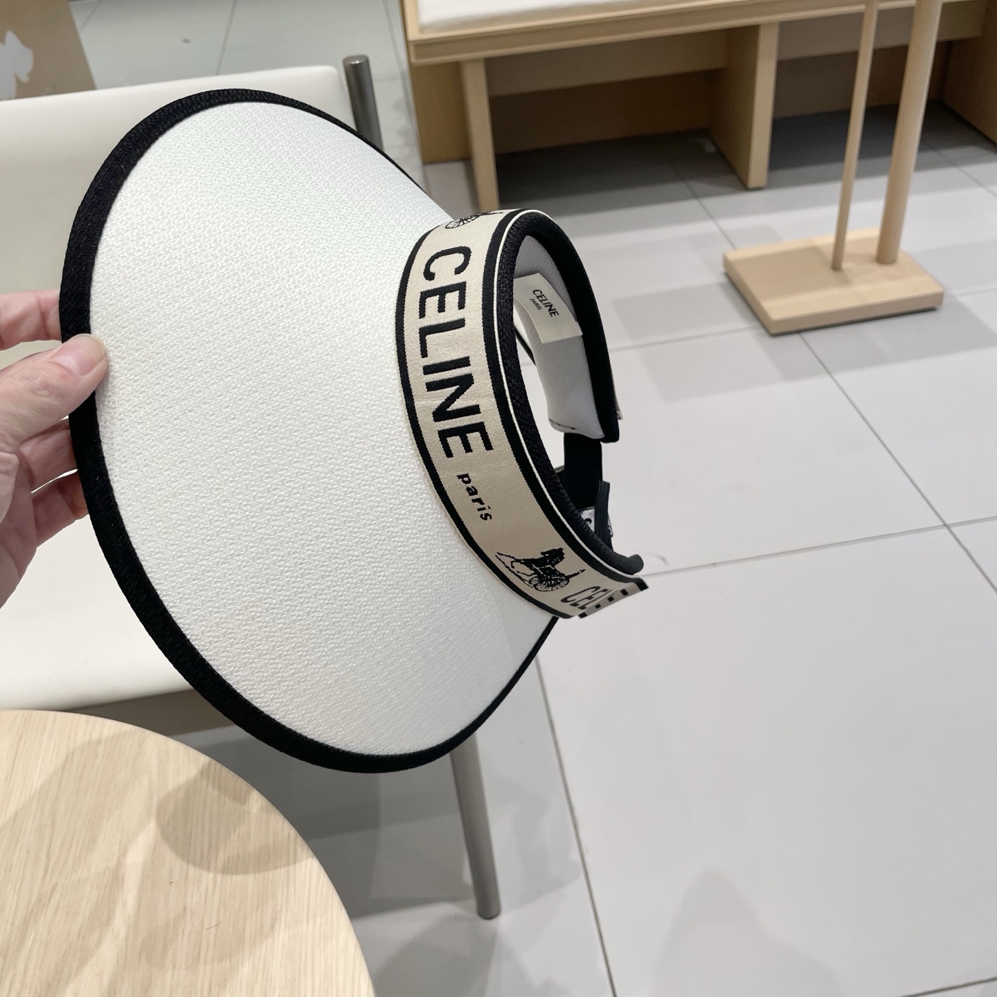  塞琳Celine2025新款防晒帽女夏遮脸防紫外线遮阳帽发箍式空顶帽韩太阳帽
