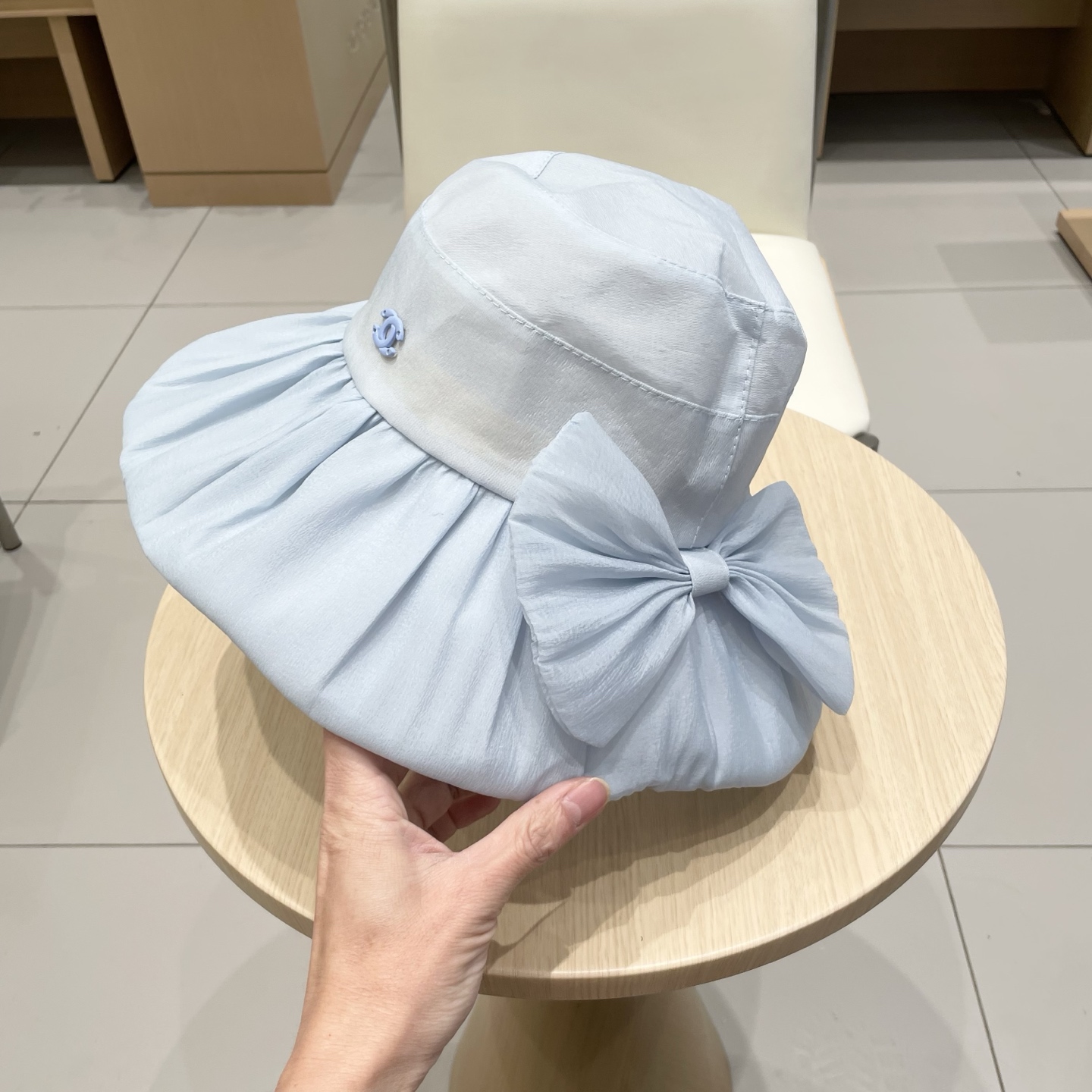 Chanel防晒遮脸百搭渔夫帽女夏季宽檐防紫外线遮阳帽韩版休闲户外纯色帽