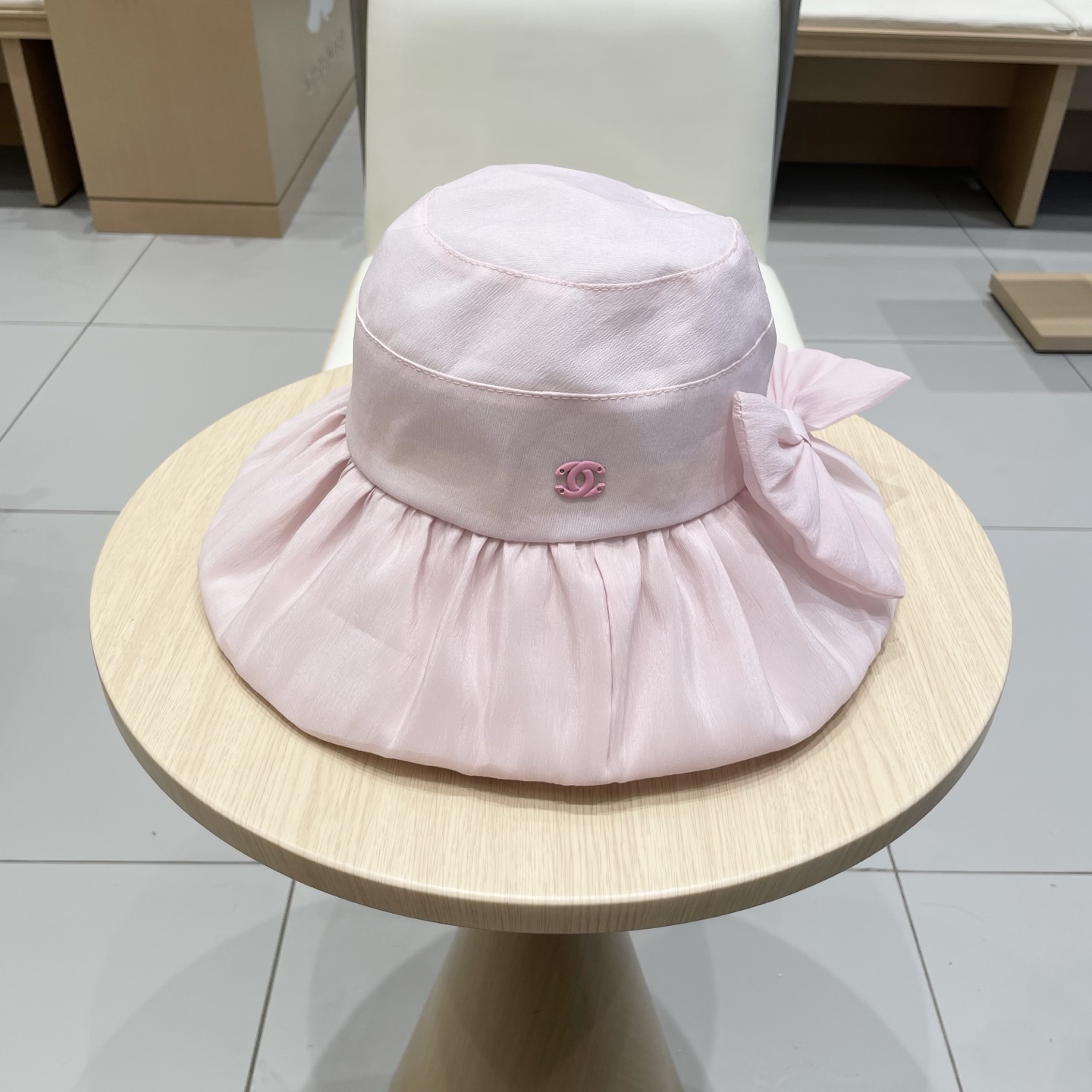 Chanel防晒遮脸百搭渔夫帽女夏季宽檐防紫外线遮阳帽韩版休闲户外纯色帽