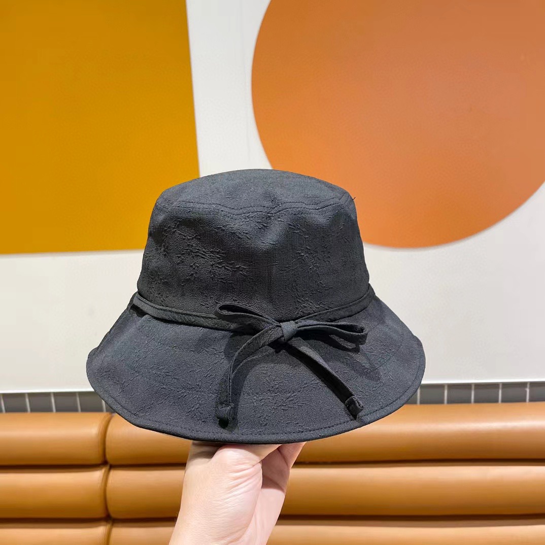  Dior迪奥渔夫帽，蝴蝶结遮阳帽，名媛风，轻盈可折叠，处于携带方便，头围57cm可调节