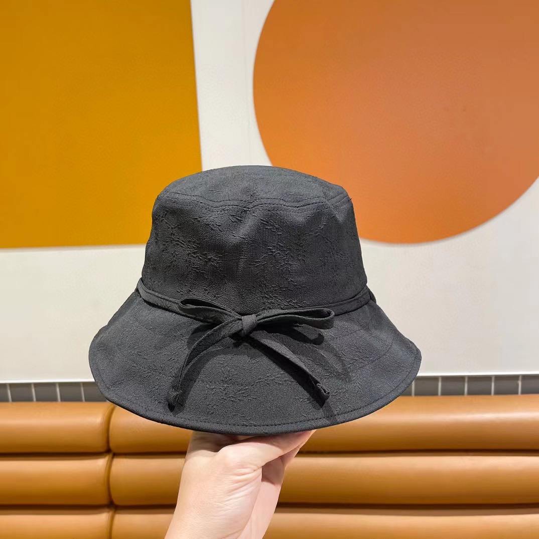  Dior迪奥渔夫帽，蝴蝶结遮阳帽，名媛风，轻盈可折叠，处于携带方便，头围57cm可调节