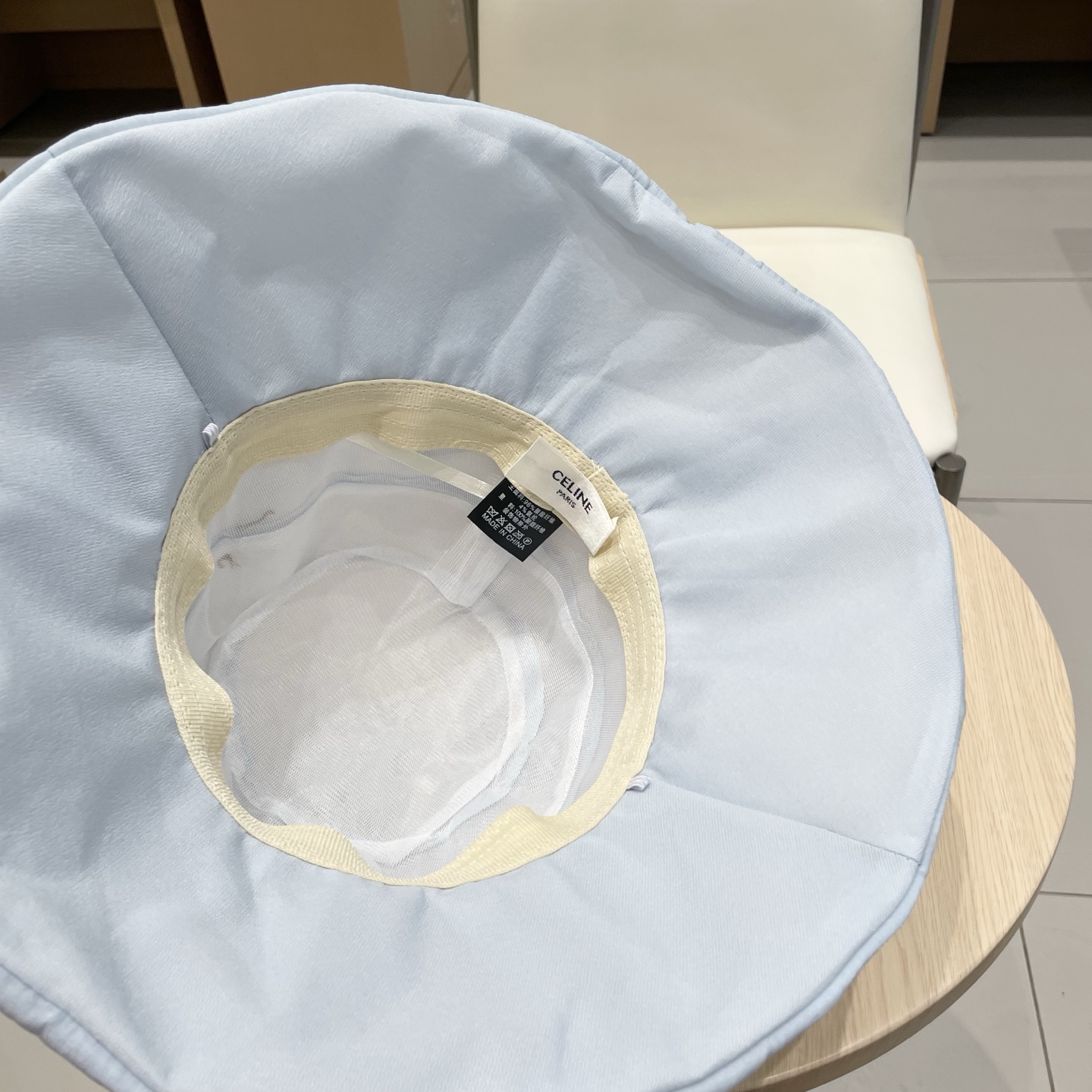  塞琳Celine新款夏季薄款遮阳布帽女户外休闲时尚蝴蝶结渔夫帽大沿遮脸盆帽潮