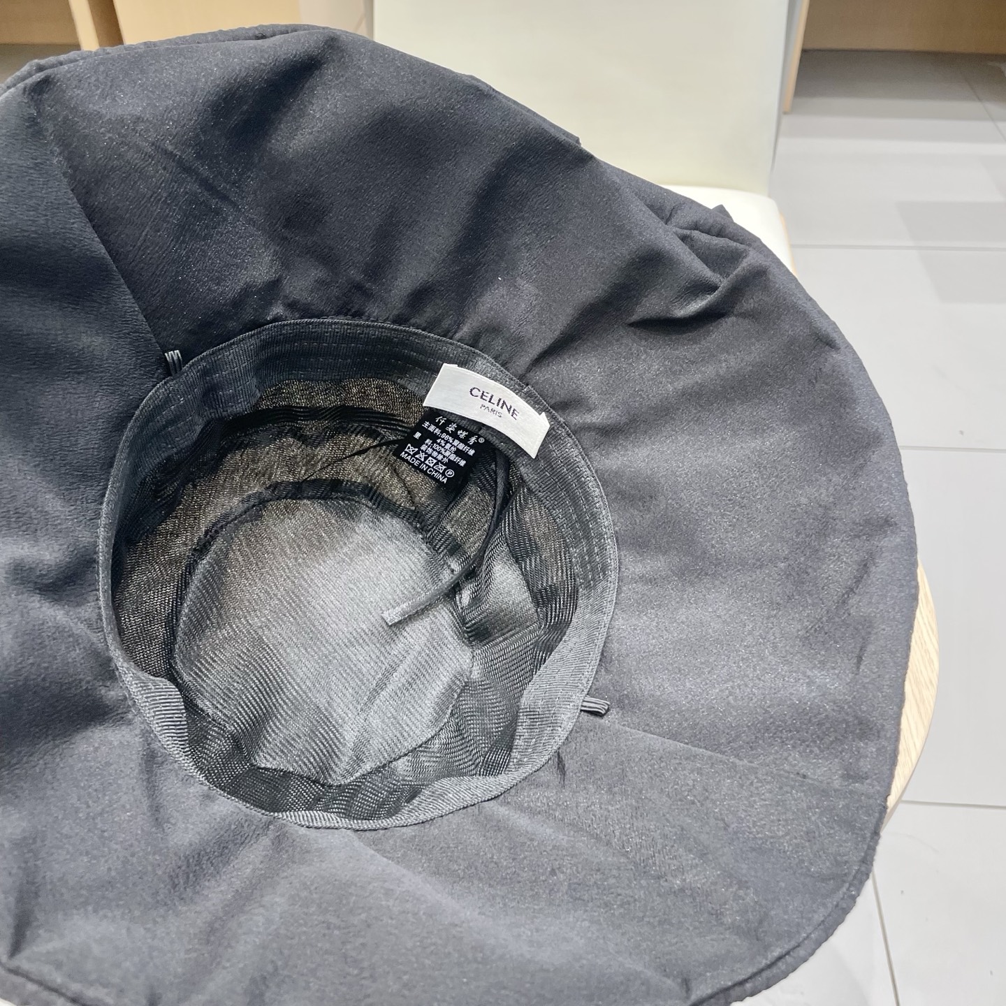  塞琳Celine新款夏季薄款遮阳布帽女户外休闲时尚蝴蝶结渔夫帽大沿遮脸盆帽潮