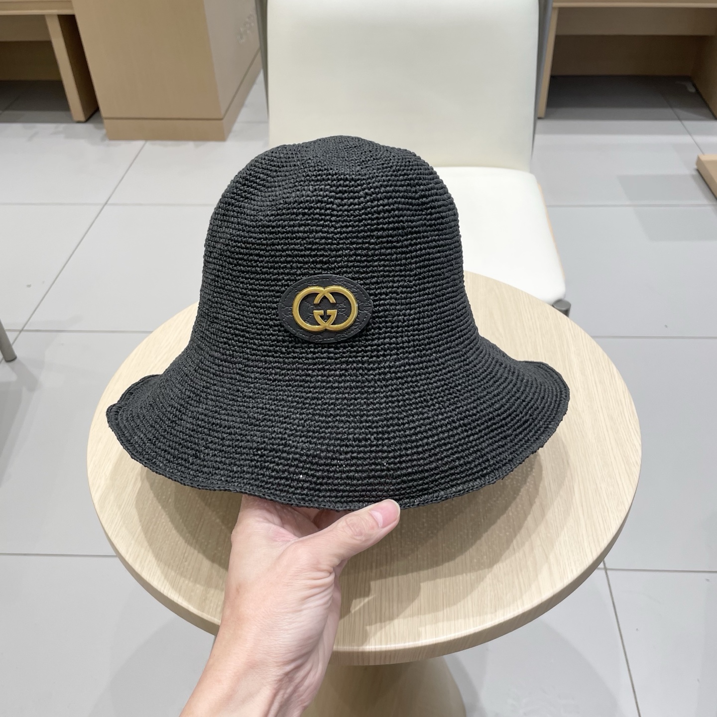   Gucci夏细勾针遮阳帽纯手工细草渔夫帽夏季仙女出游圆顶草帽防晒遮阳帽