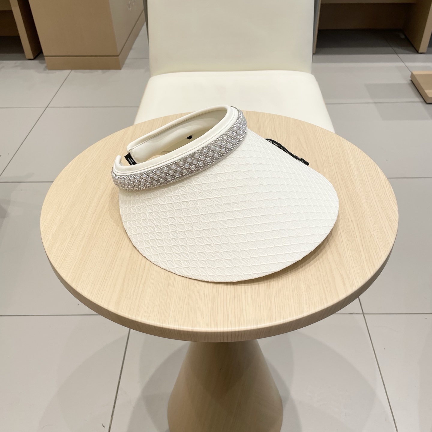  Chanel2025新款夏季防晒空顶帽女珍珠水钻帽子双层大帽檐防紫外线太阳帽