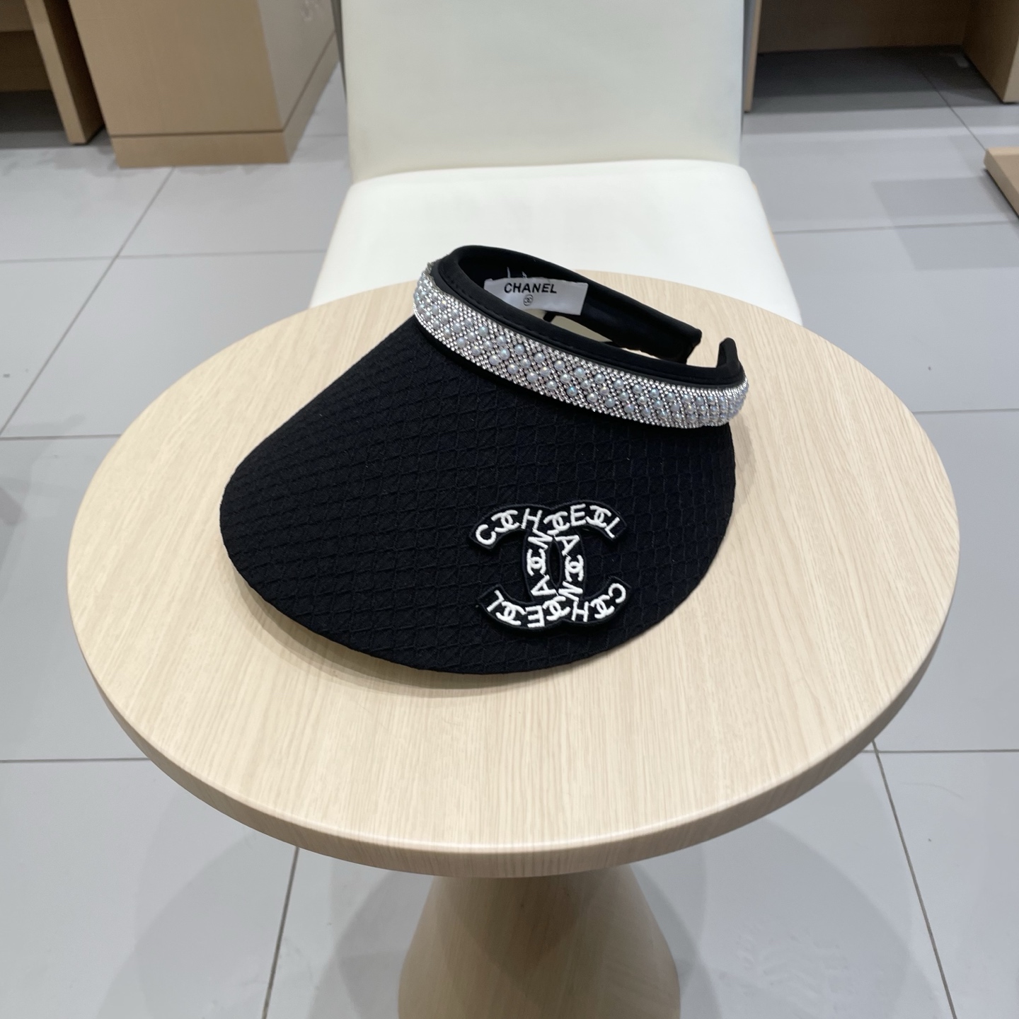  Chanel2025新款夏季防晒空顶帽女珍珠水钻帽子双层大帽檐防紫外线太阳帽