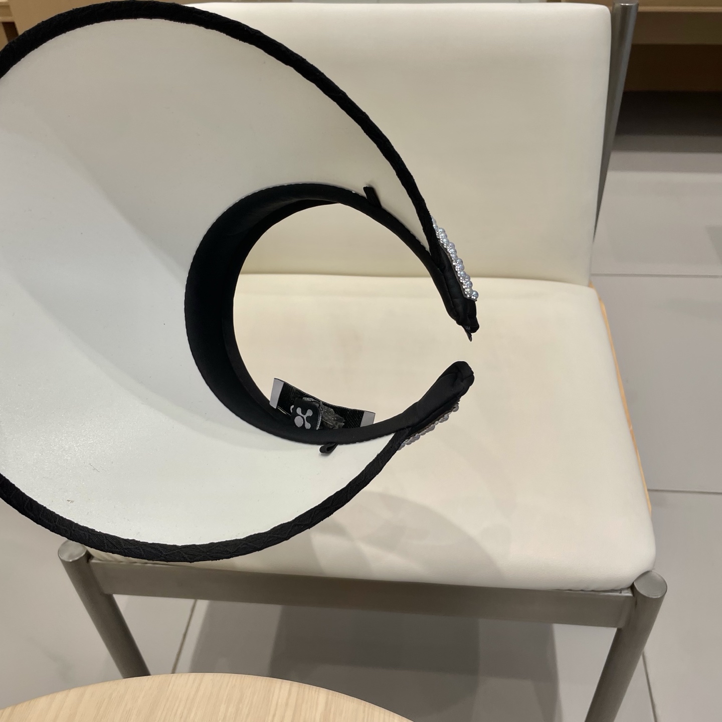  Chanel2025新款夏季防晒空顶帽女珍珠水钻帽子双层大帽檐防紫外线太阳帽