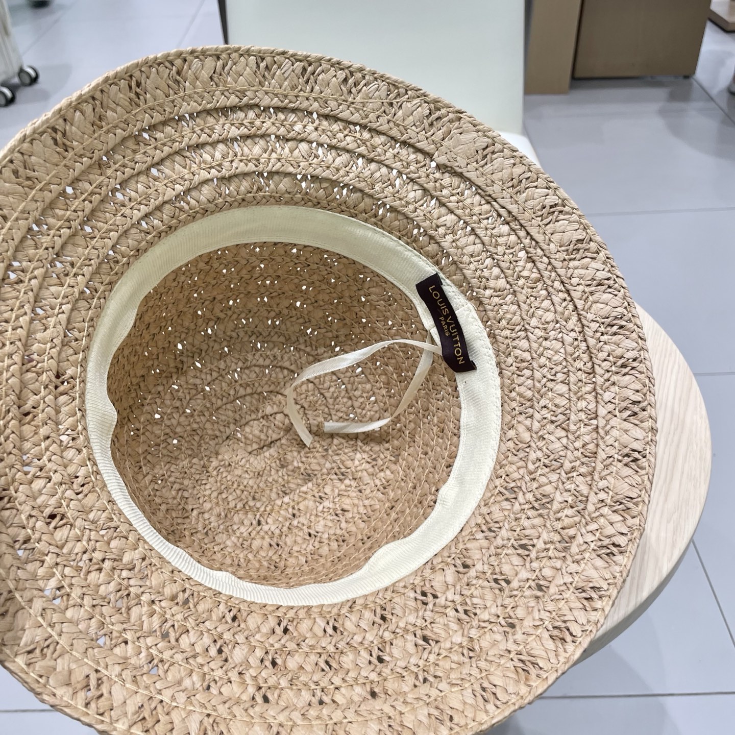   路易威登lv棒球帽 LouisVuitton沙滩草帽，防晒礼帽，纸草编织制作，百搭两色！头围57cm