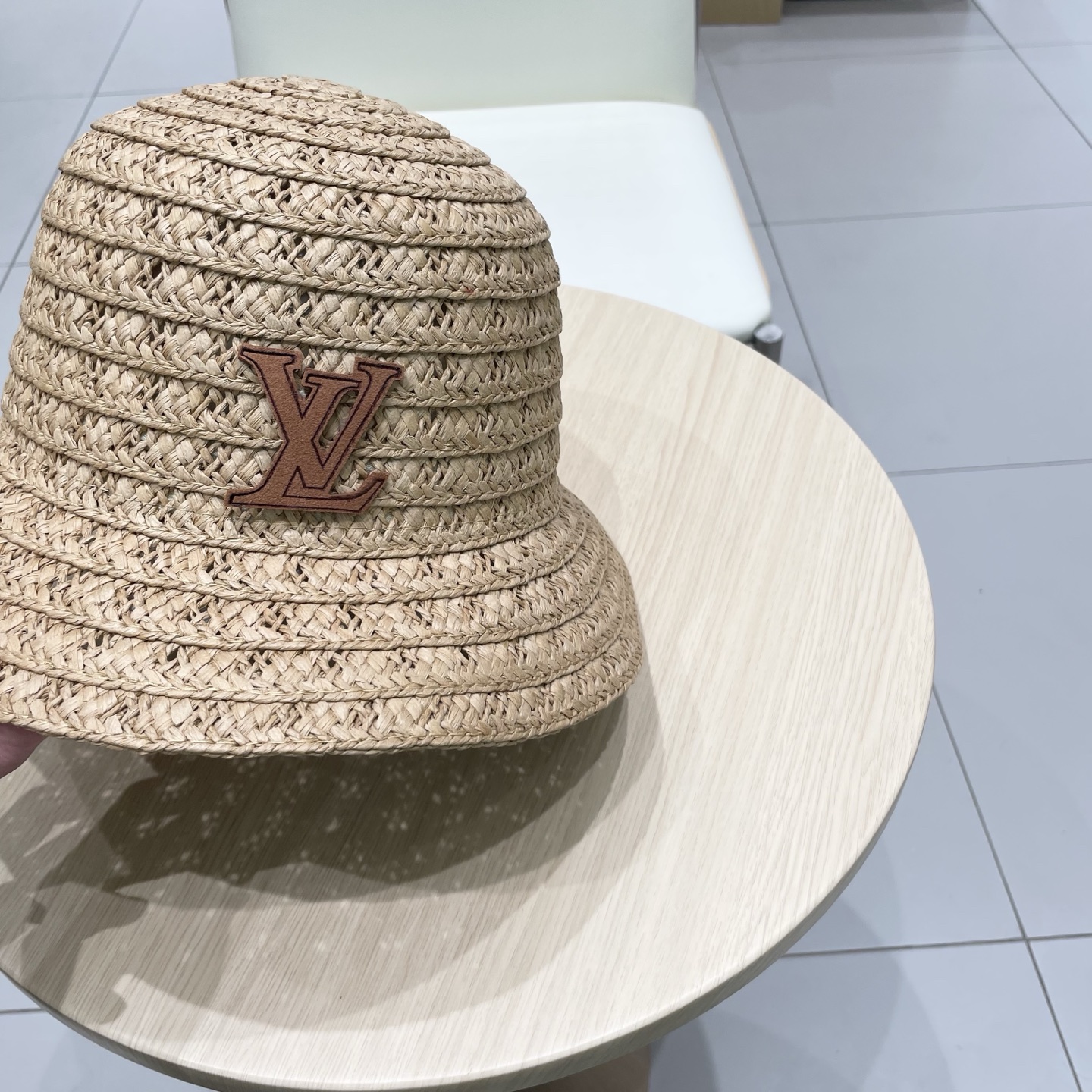   路易威登lv棒球帽 LouisVuitton沙滩草帽，防晒礼帽，纸草编织制作，百搭两色！头围57cm