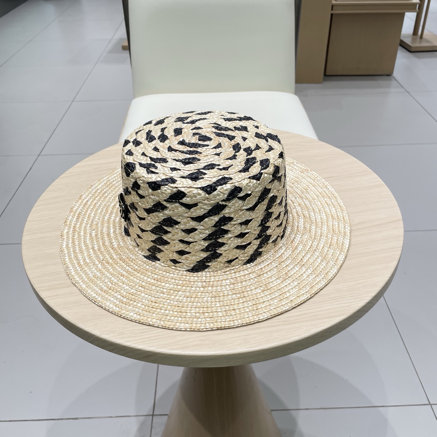  Chanel香奈儿麦秆草帽，拉菲草帽，头围57cm