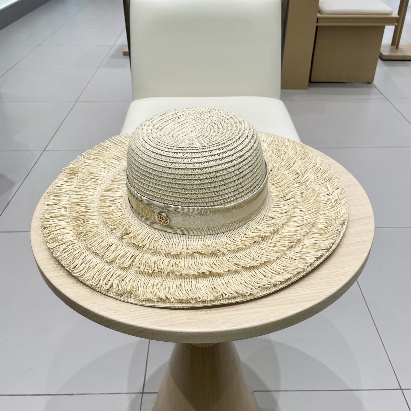  Dior迪奥新款盆帽，流苏名媛风草帽，头围57cm