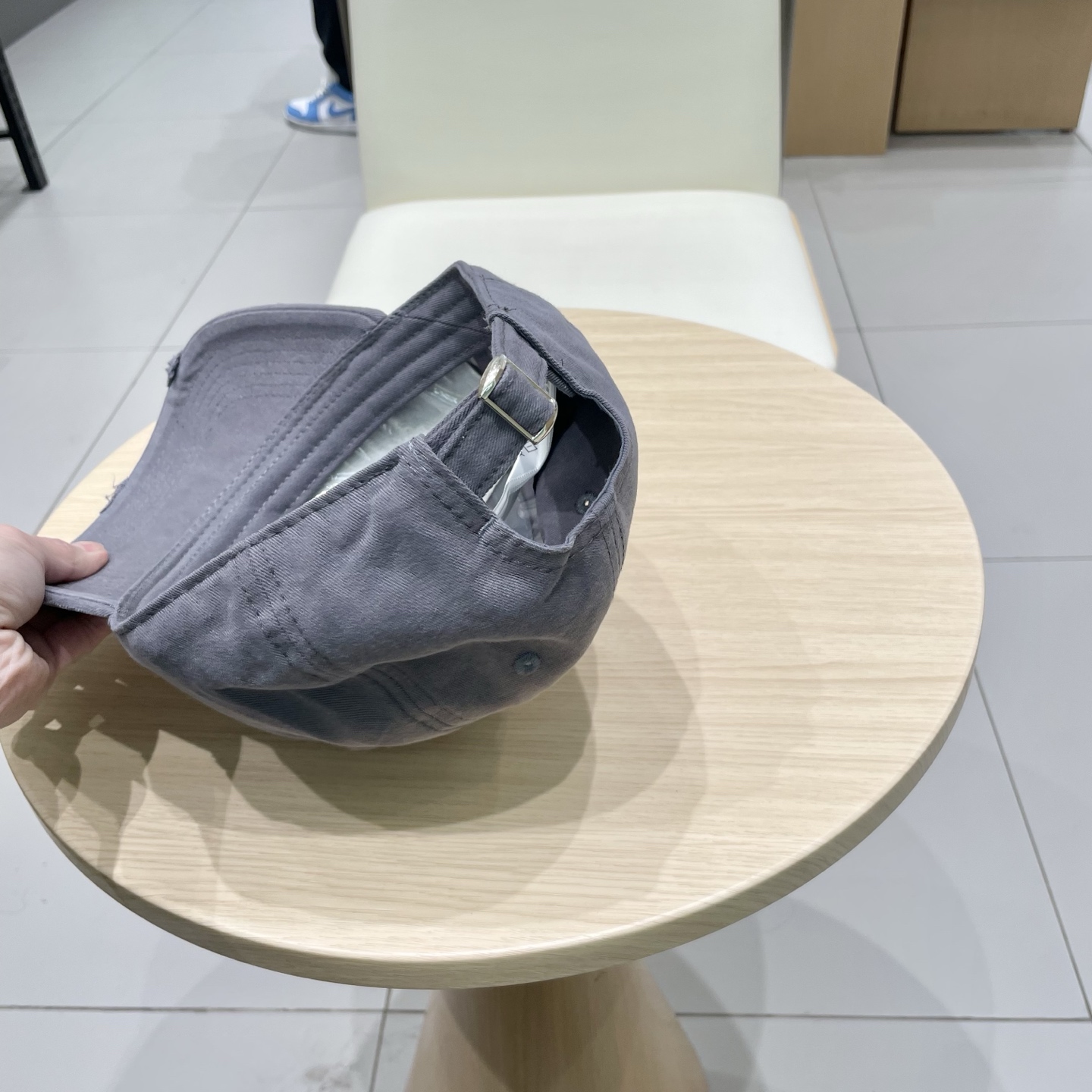  lv路易威登做旧破洞纯色棒球帽女夏季百搭休闲宽檐大头围水洗遮阳情侣鸭舌帽