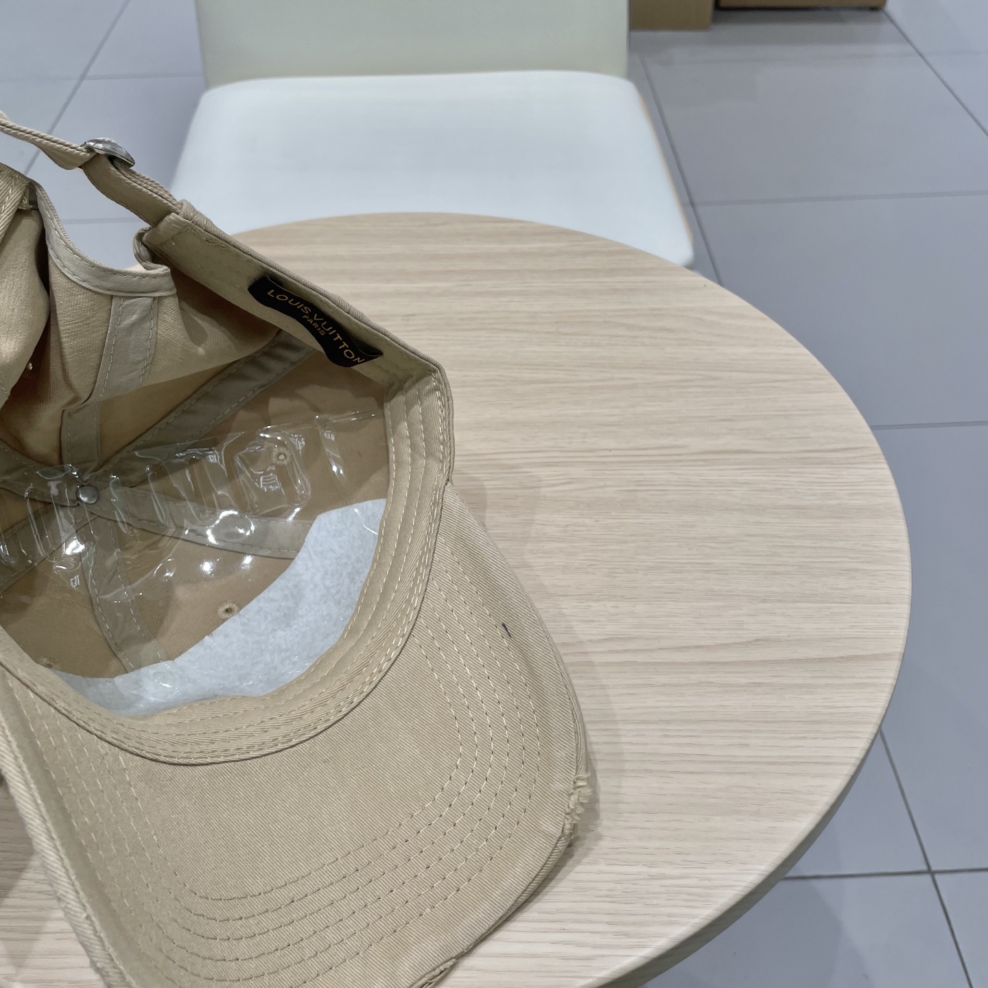  lv路易威登做旧破洞纯色棒球帽女夏季百搭休闲宽檐大头围水洗遮阳情侣鸭舌帽